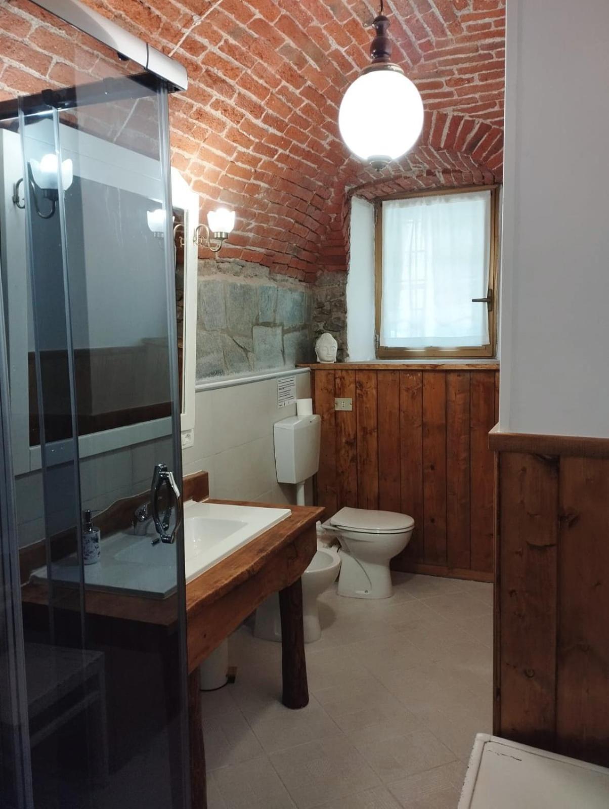 La Ghita Bed & Breakfast Sparone Ngoại thất bức ảnh
