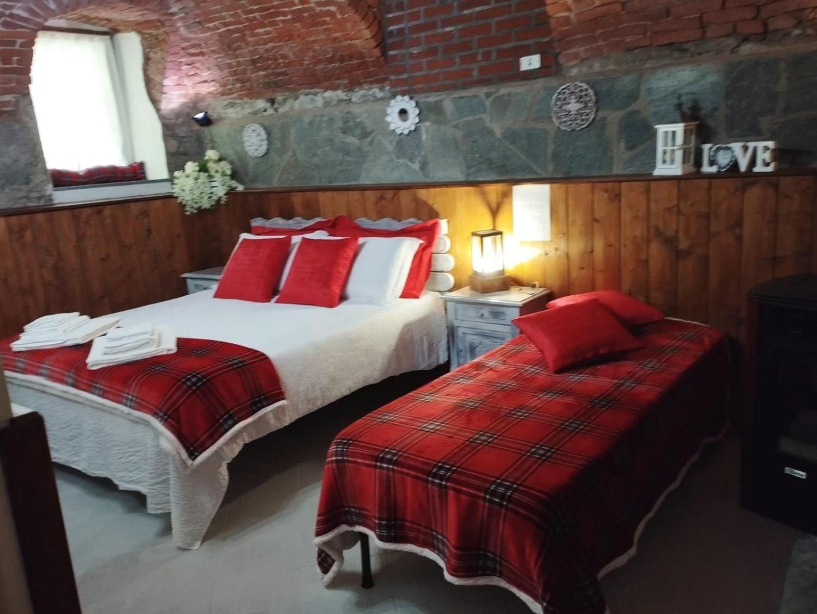 La Ghita Bed & Breakfast Sparone Ngoại thất bức ảnh
